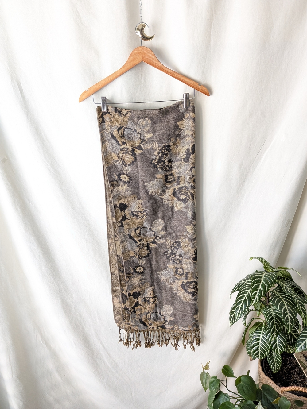 Floral Jacquard Fringe Wrap Scarf in Taupe and Black